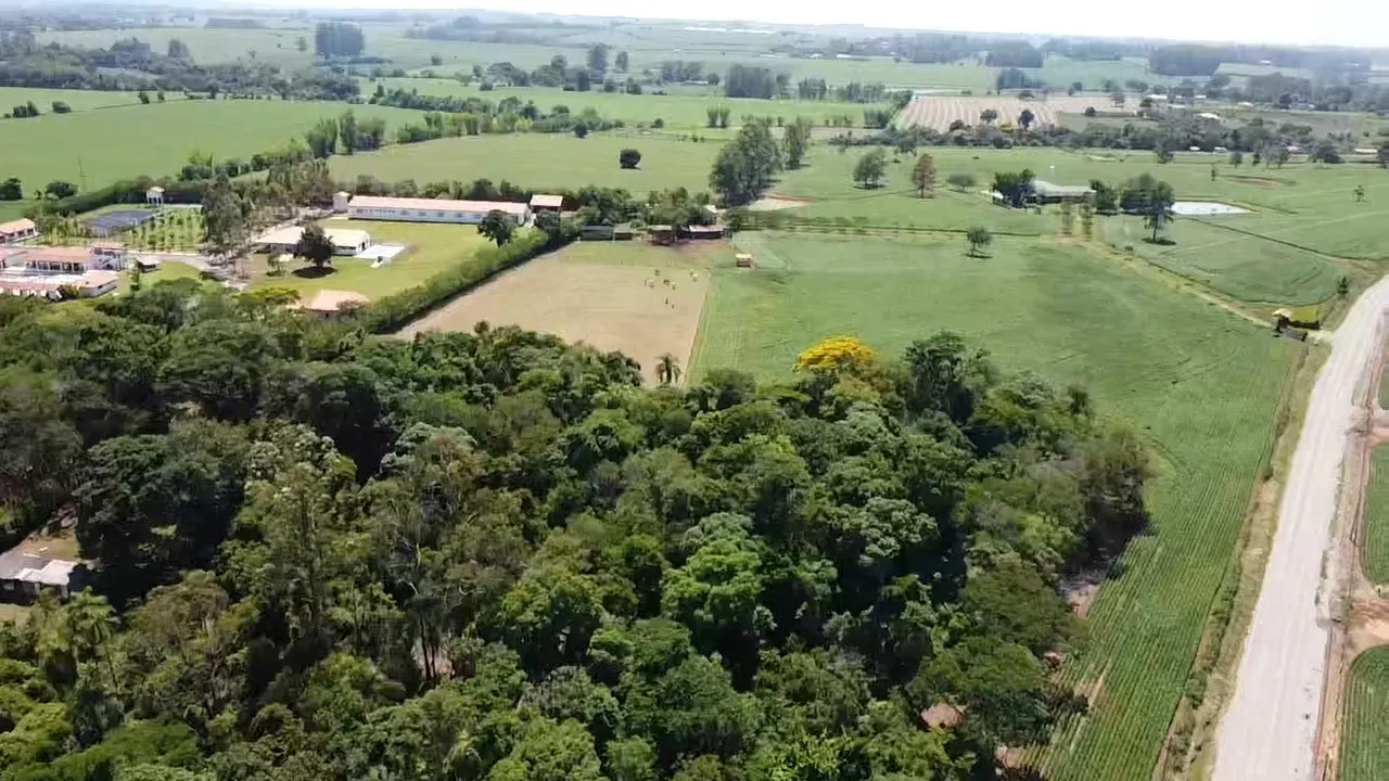 Fazenda à venda de 13 ha em Quadra, SP, Brasil