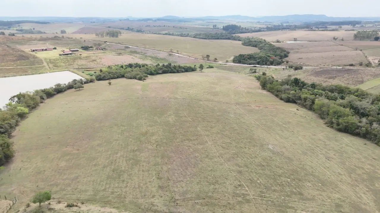 Fazenda à venda de 77 ha em Guareí, SP, Brasil