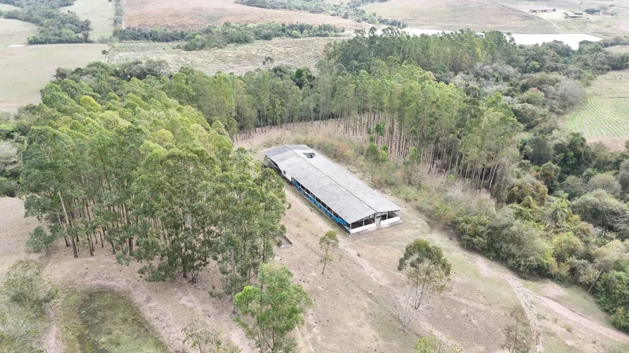 Fazenda à venda de 77 ha em Guareí, SP, Brasil
