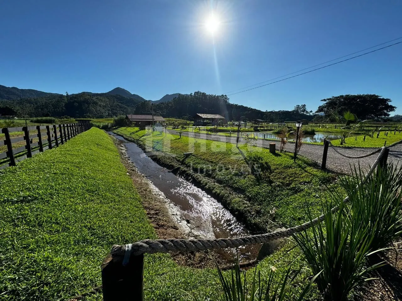 Chácara à venda de 4.500 m² em Tijucas, SC, Brasil