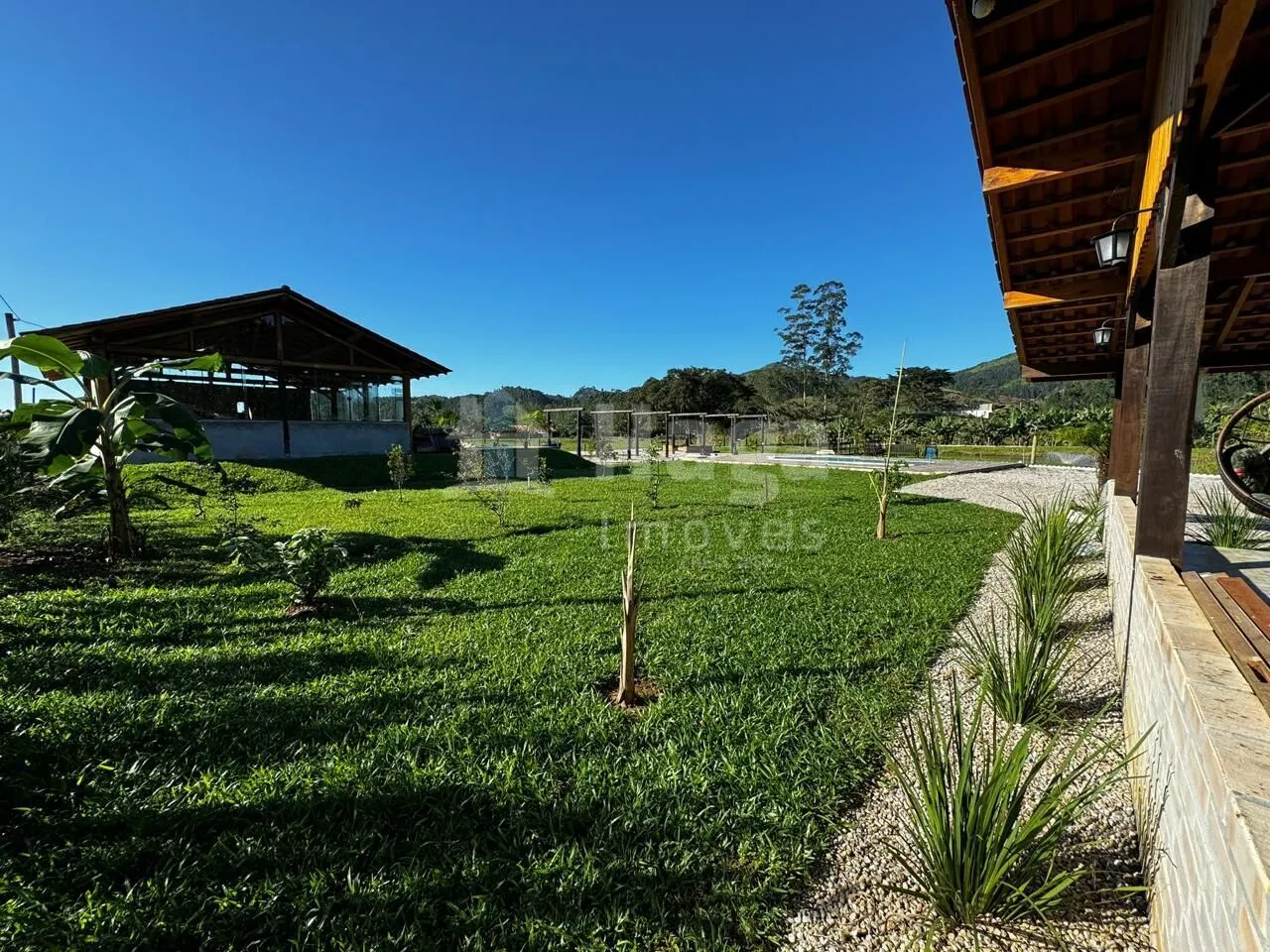 Chácara à venda de 4.500 m² em Tijucas, SC, Brasil