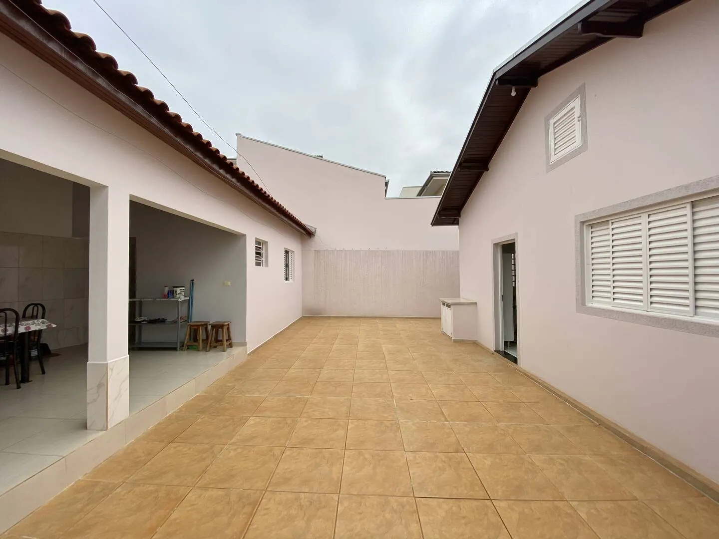 Casa à venda de 275 m² em Piraju, SP, Brasil