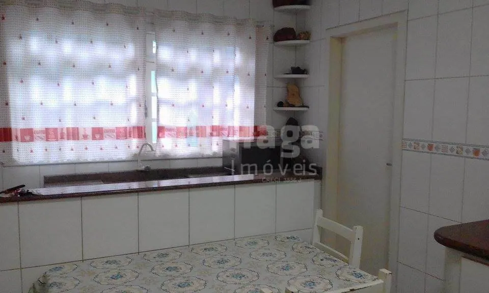 Casa à venda de 360 m² em Brusque, SC, Brasil