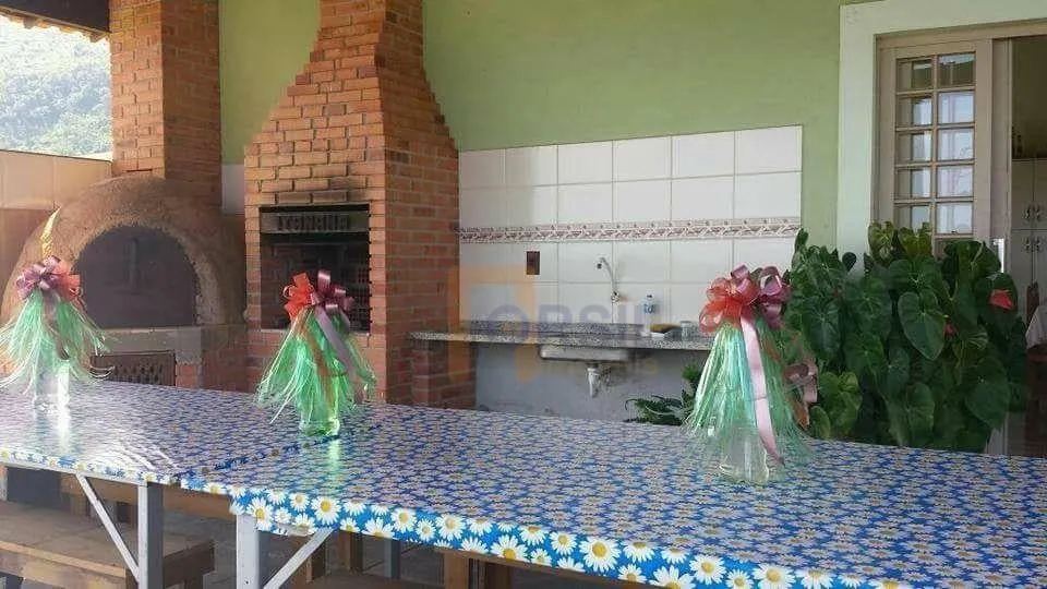 Sítio à venda de 6 ha em Mogi das Cruzes, SP, Brasil