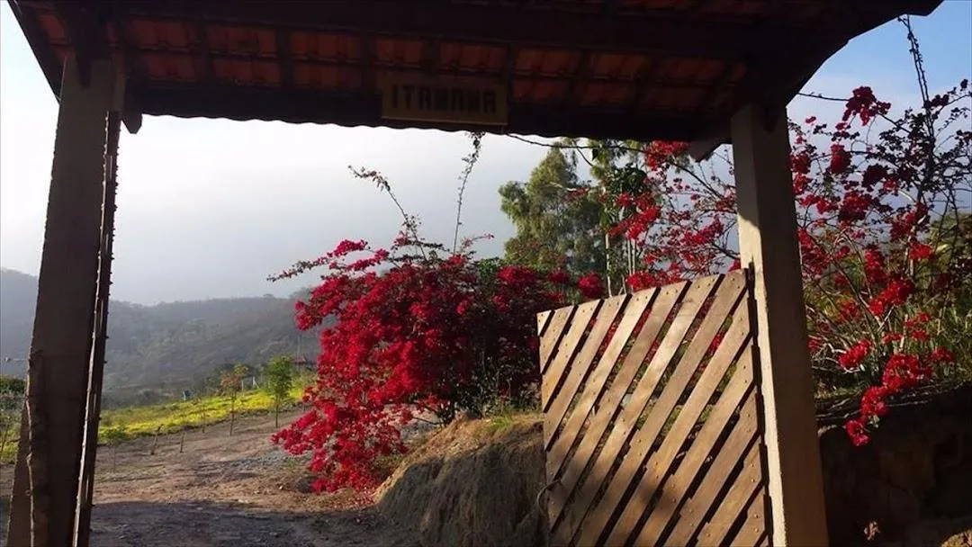 Sítio à venda de 6 ha em Mogi das Cruzes, SP, Brasil