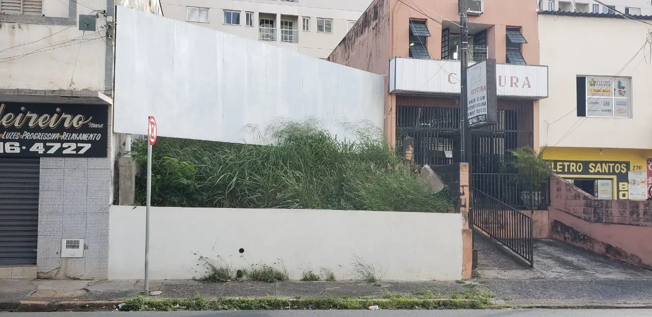 Terreno à venda de 136 m² em Americana, SP, Brasil