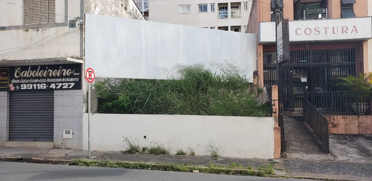 Terreno à venda de 136 m² em Americana, SP, Brasil