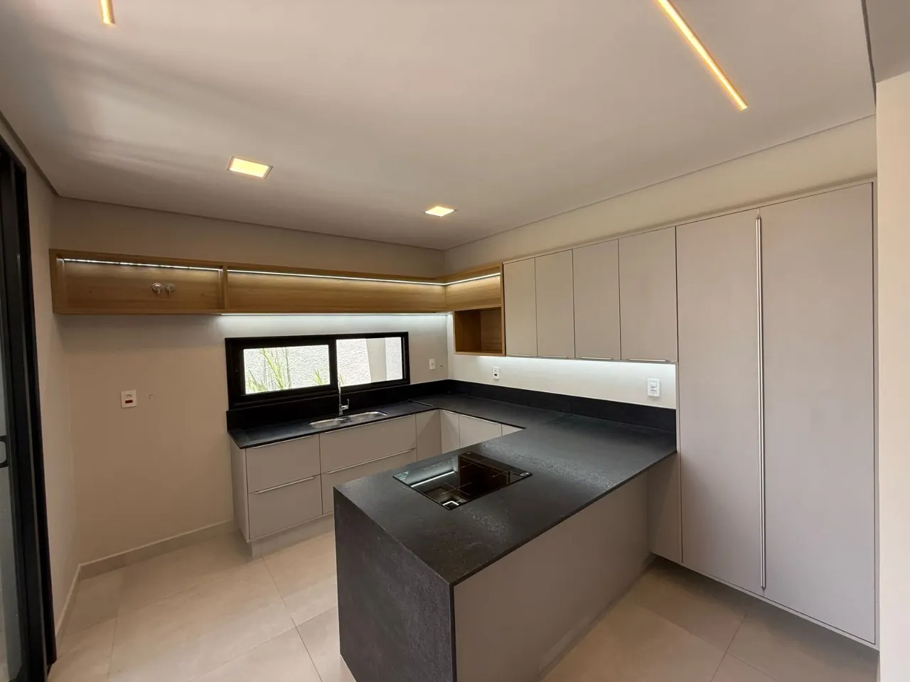 Casa à venda de 250 m² em Hortolândia, SP, Brasil