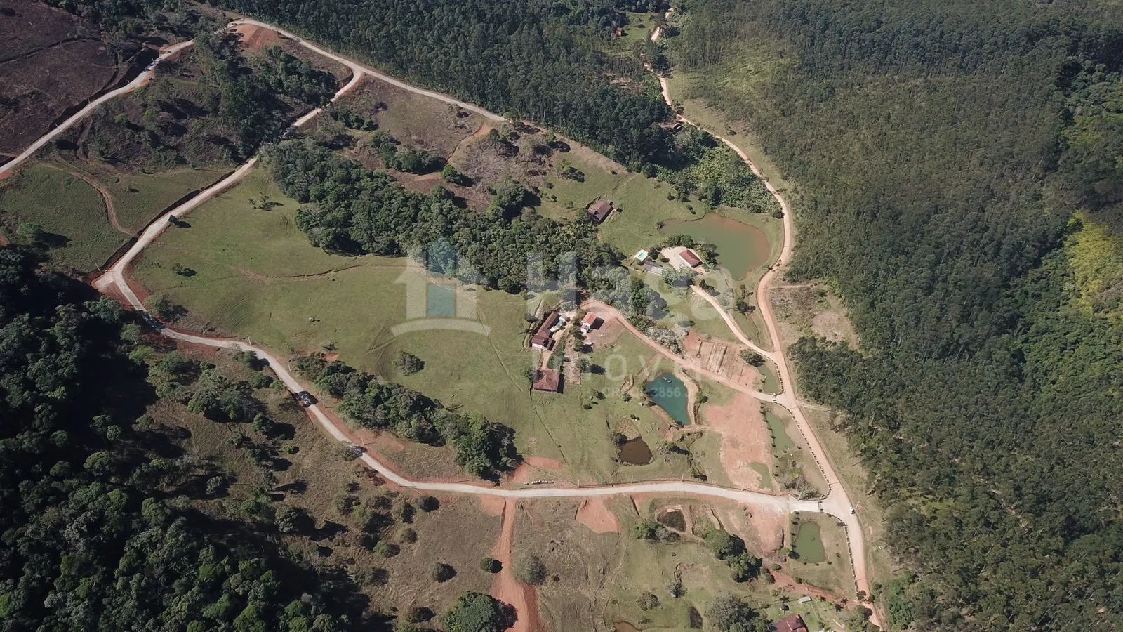 Terreno à venda de 3.484 m² em Canelinha, SC, Brasil