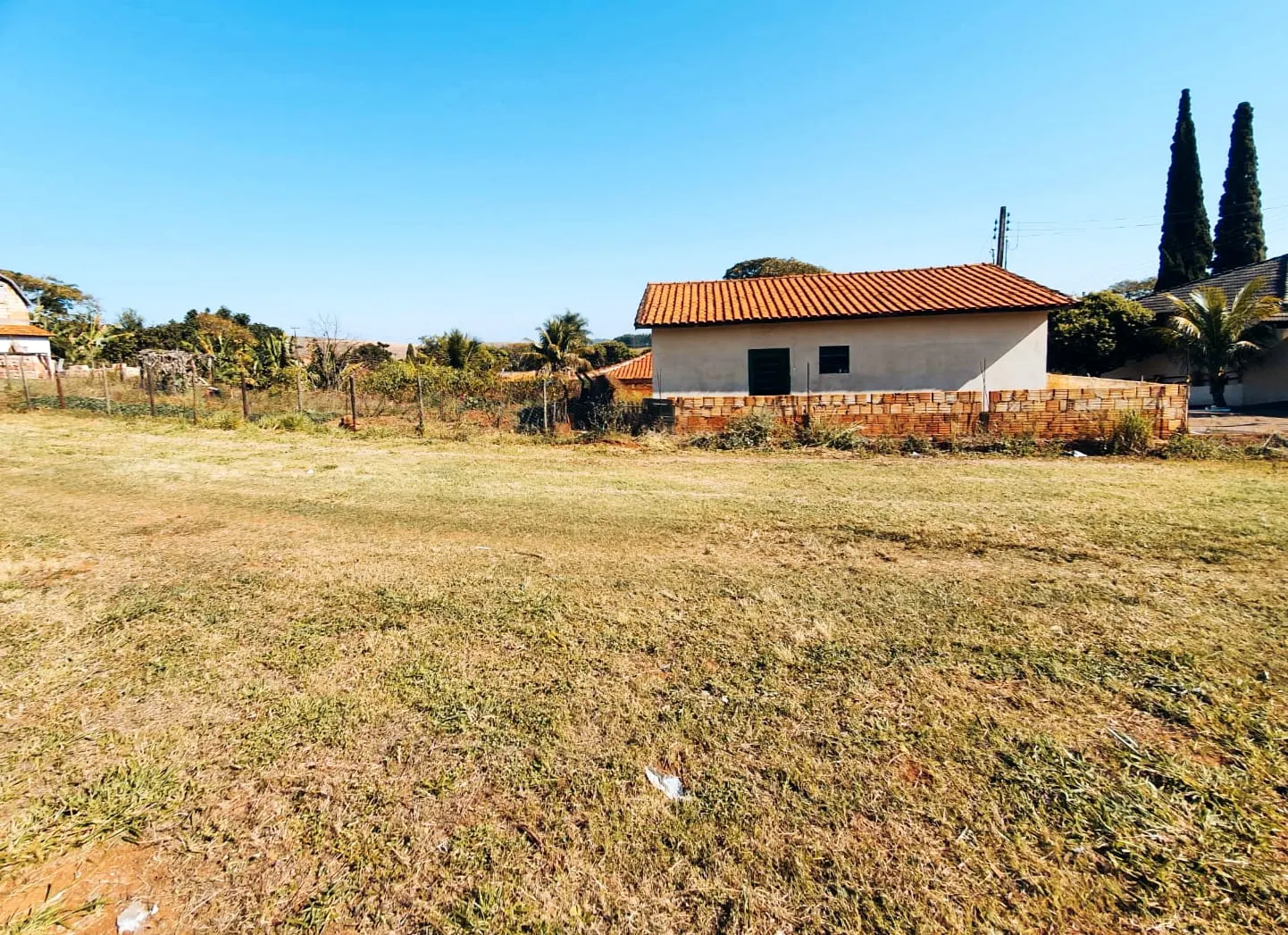 Terreno à venda de 363 m² em Timburi, SP, Brasil