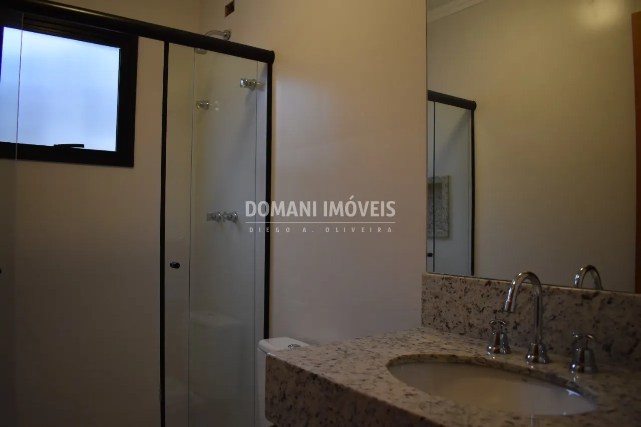 Casa à venda de 1.940 m² em Campos do Jordão, SP, Brasil