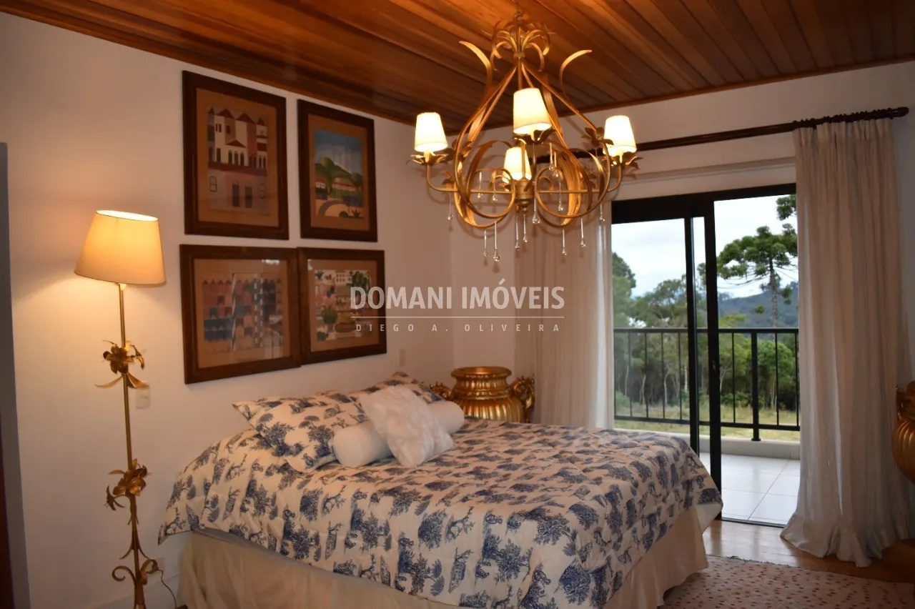 Casa à venda de 1.940 m² em Campos do Jordão, SP, Brasil