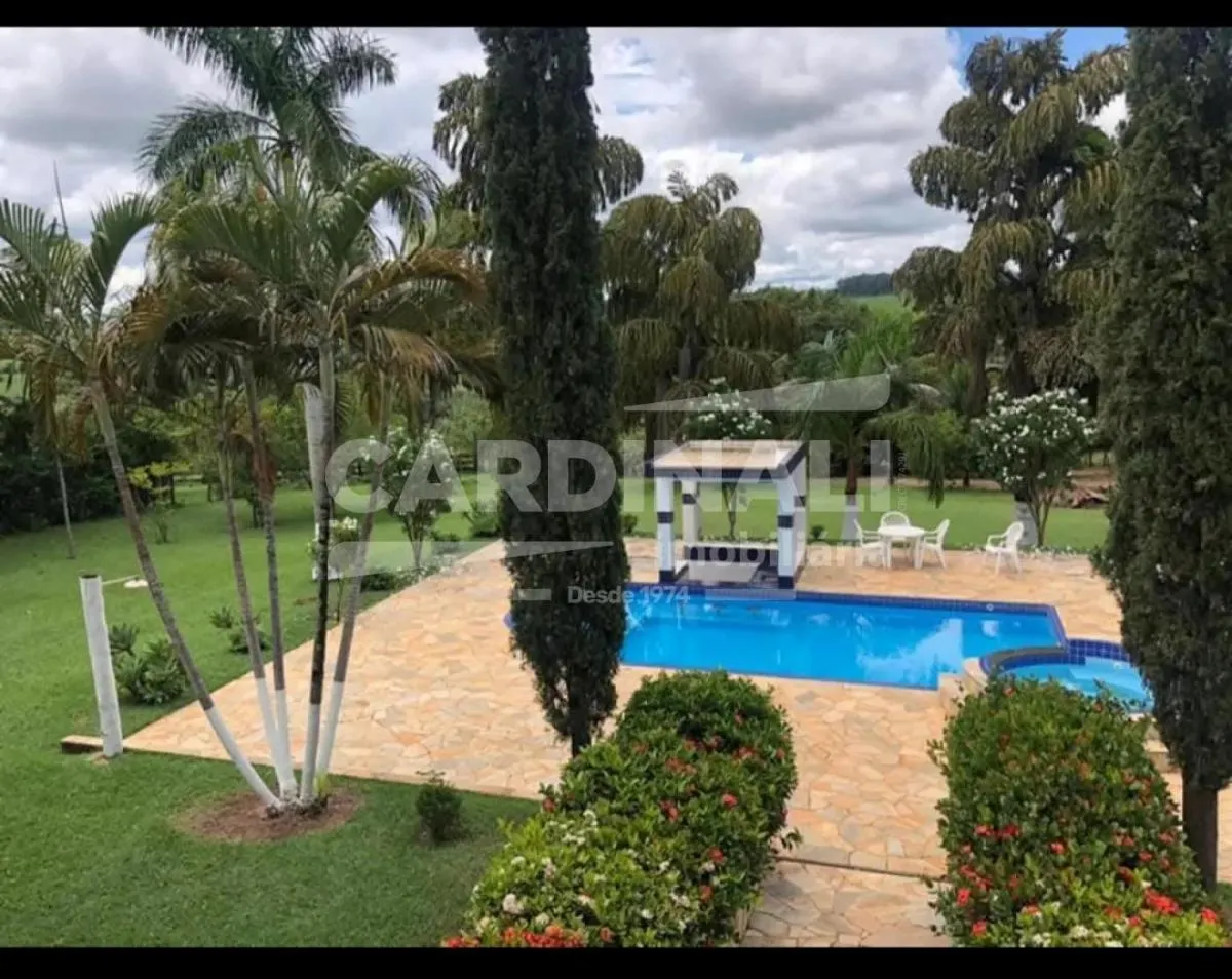 Chácara à venda de 220 m² em Dourado, SP, Brasil