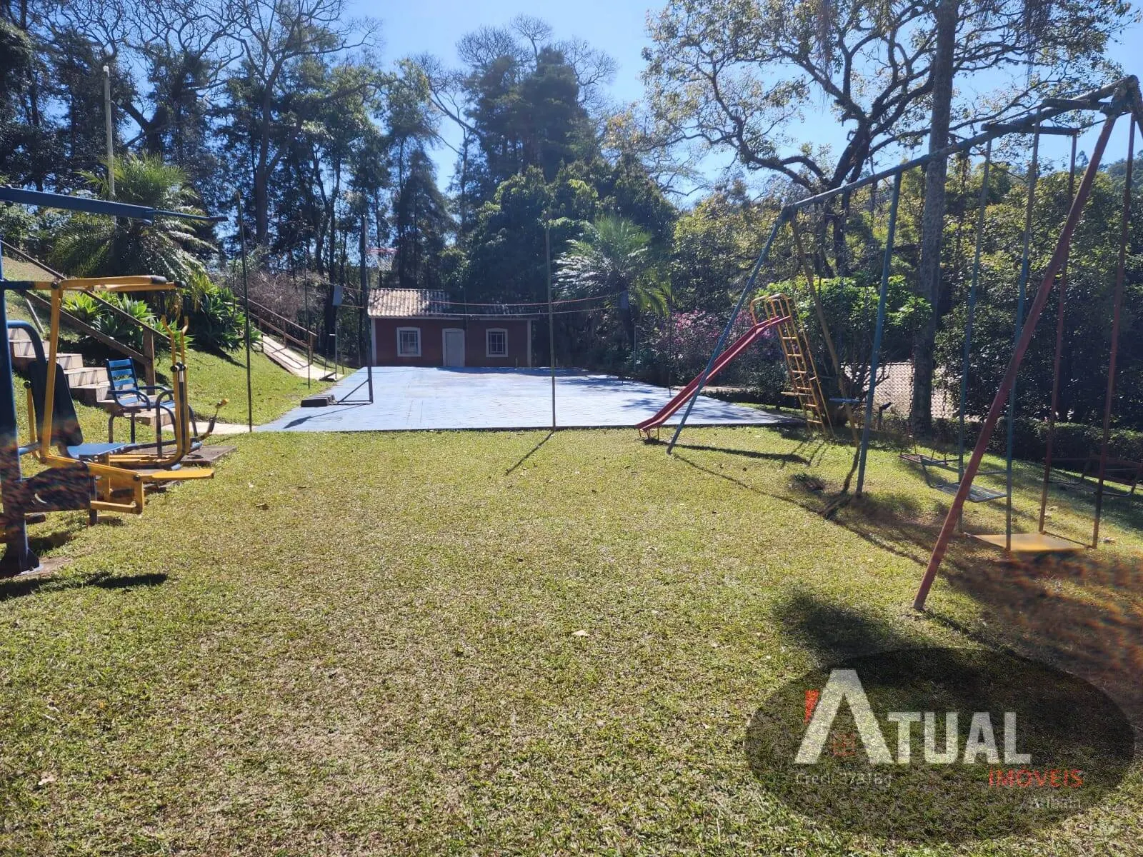 Casa à venda de 5 ha em Nazaré Paulista, SP, Brasil