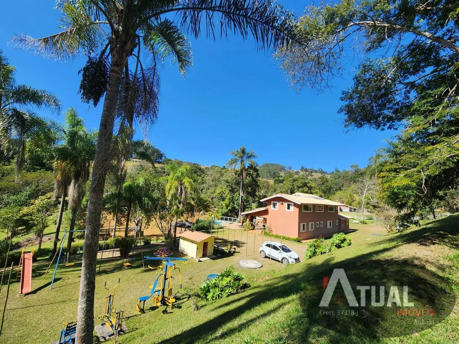 Casa à venda de 5 ha em Nazaré Paulista, SP, Brasil
