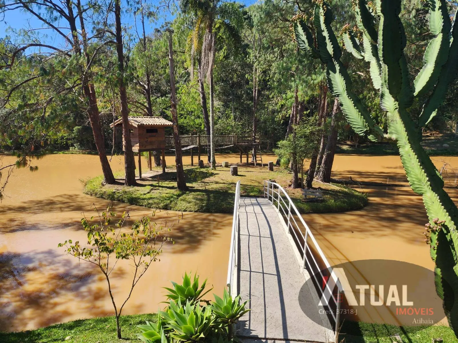 Casa à venda de 5 ha em Nazaré Paulista, SP, Brasil