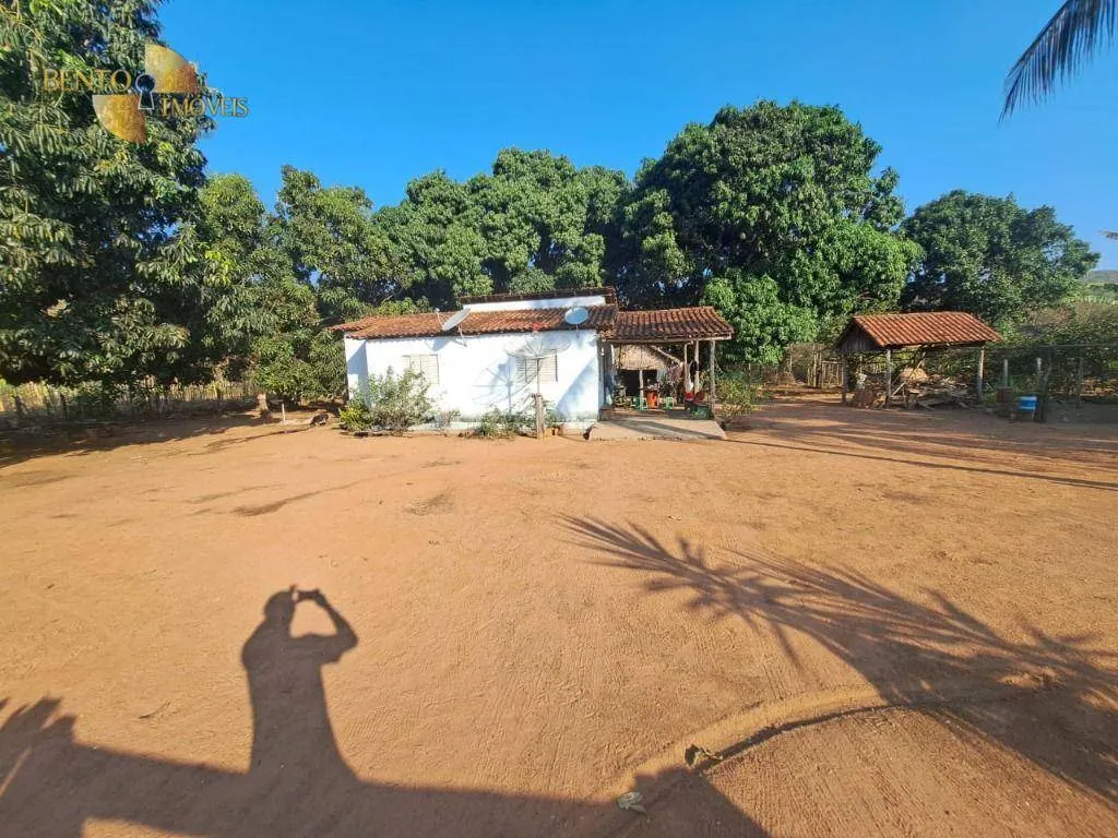 Fazenda à venda de 1.100 ha em Rosário Oeste, MT, Brasil