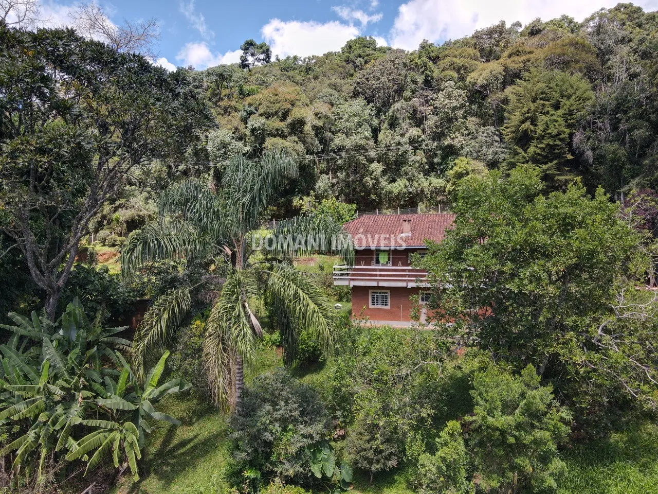 Casa à venda de 3.950 m² em Campos do Jordão, SP, Brasil