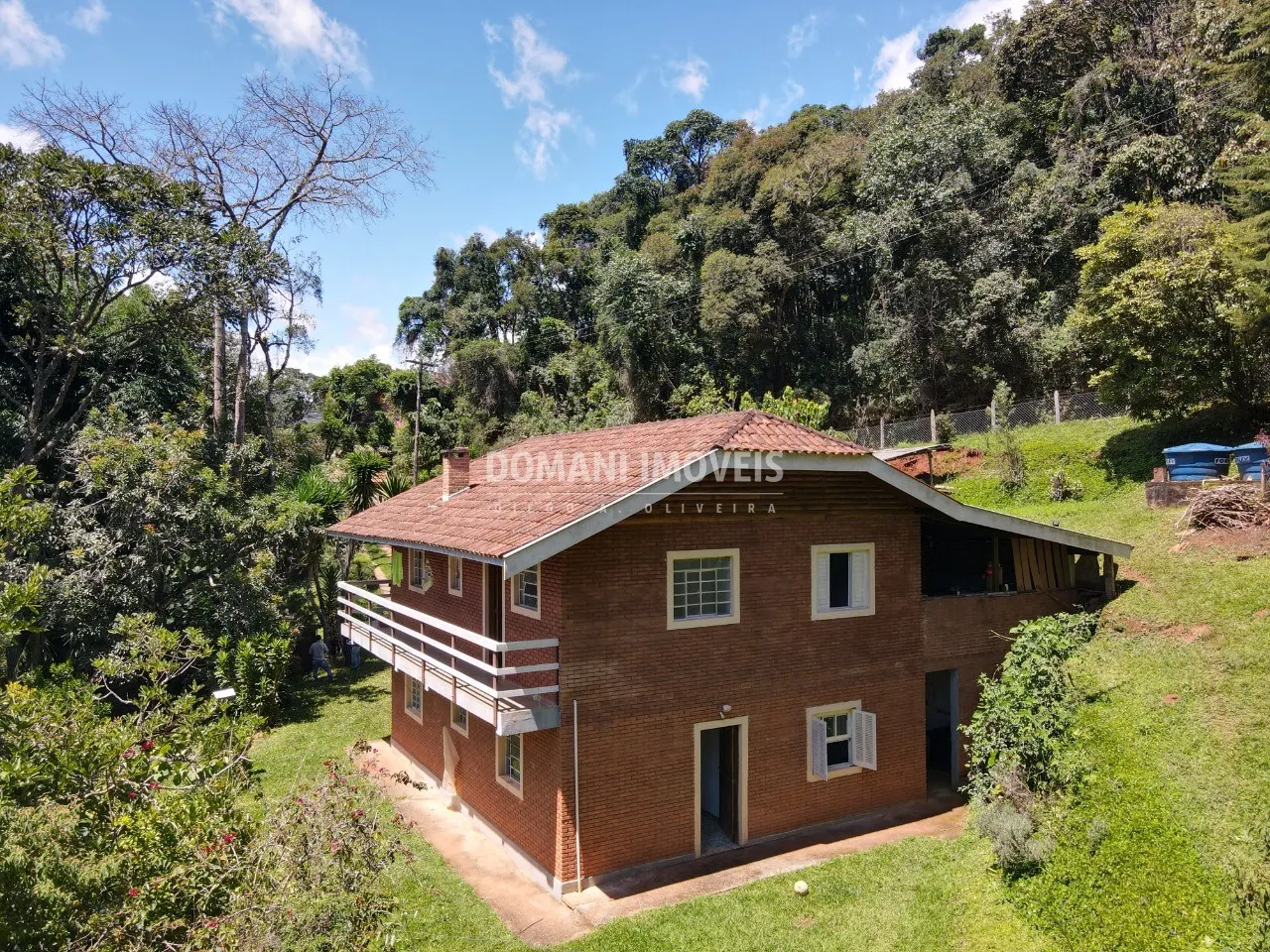 Casa à venda de 3.950 m² em Campos do Jordão, SP, Brasil