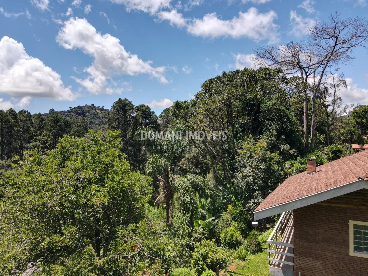 Casa à venda de 3.950 m² em Campos do Jordão, SP, Brasil