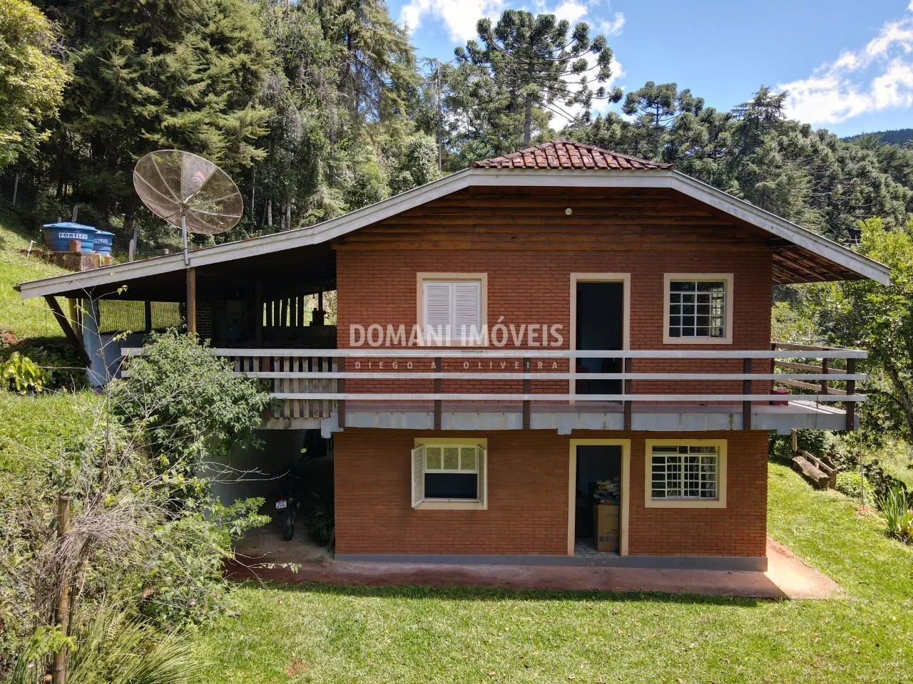 Casa à venda de 3.950 m² em Campos do Jordão, SP, Brasil
