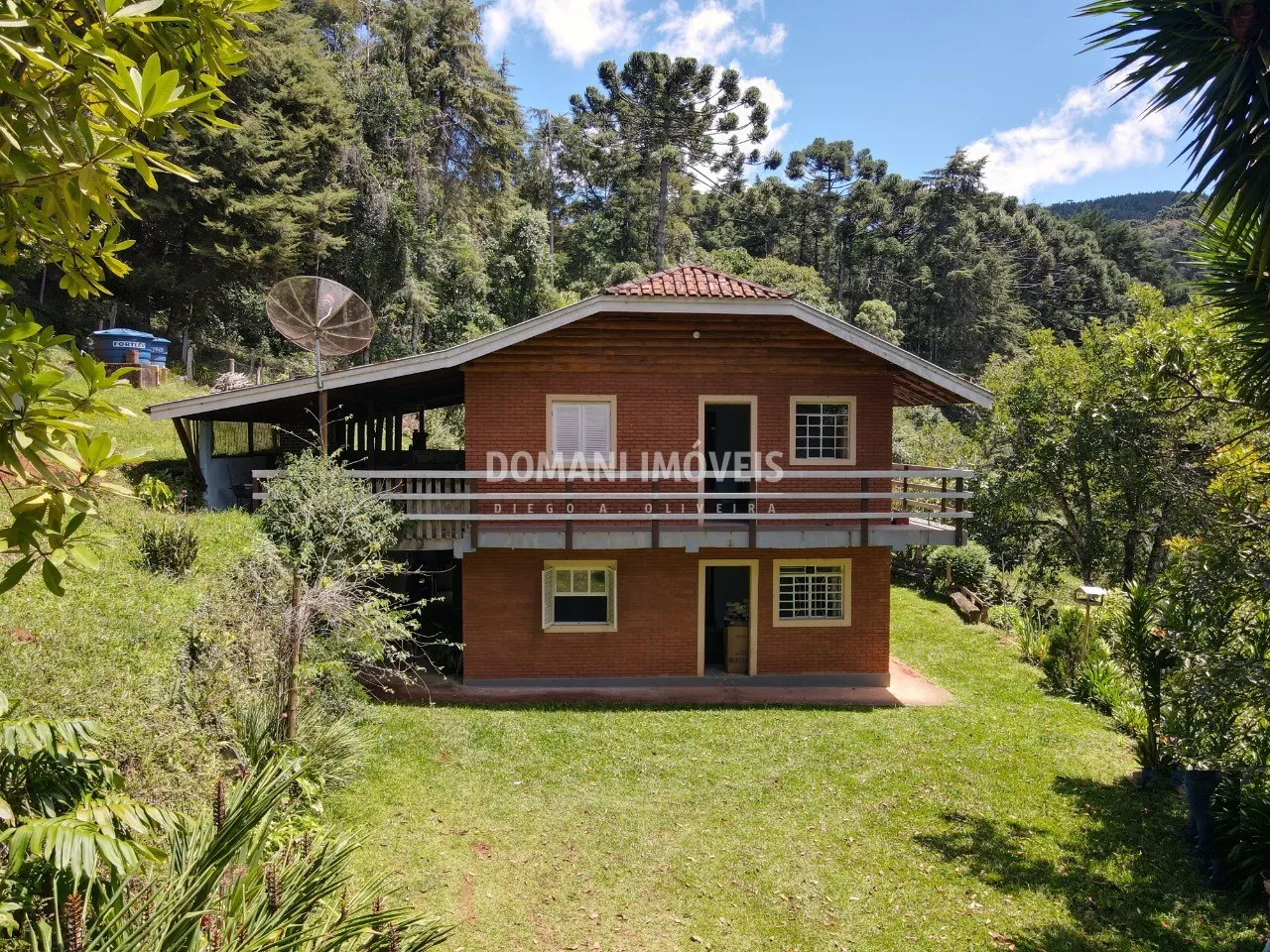 Casa à venda de 3.950 m² em Campos do Jordão, SP, Brasil