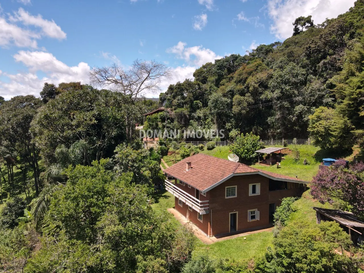 Casa à venda de 3.950 m² em Campos do Jordão, SP, Brasil