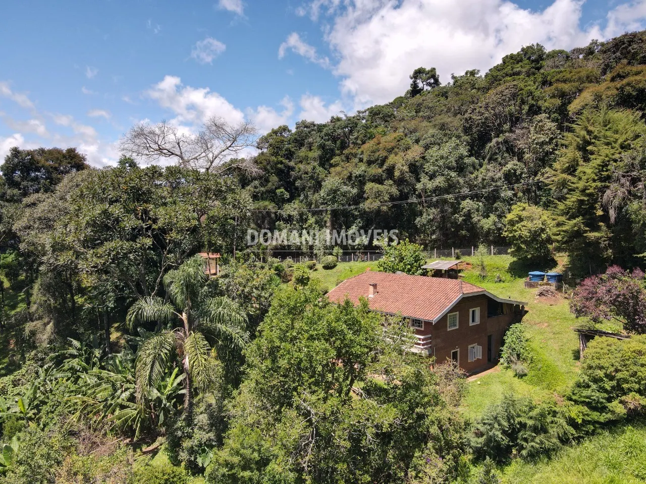 Casa à venda de 3.950 m² em Campos do Jordão, SP, Brasil