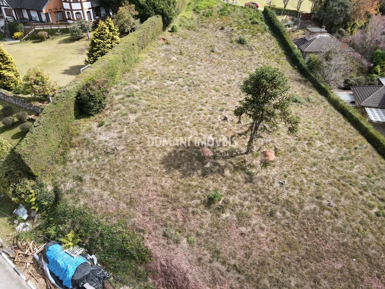 Terreno à venda de 2.800 m² em Campos do Jordão, SP, Brasil