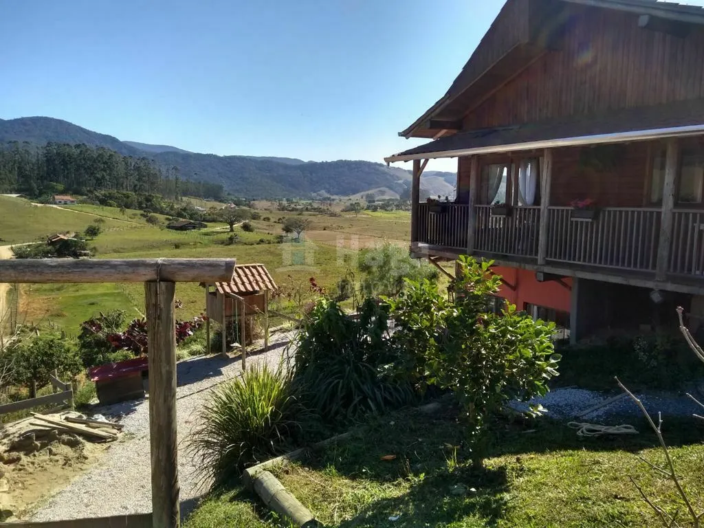 Chácara à venda de 912 m² em Tijucas, SC, Brasil