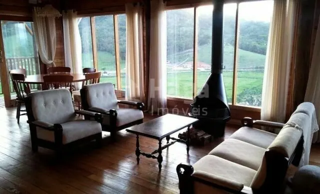 Chácara à venda de 912 m² em Tijucas, SC, Brasil