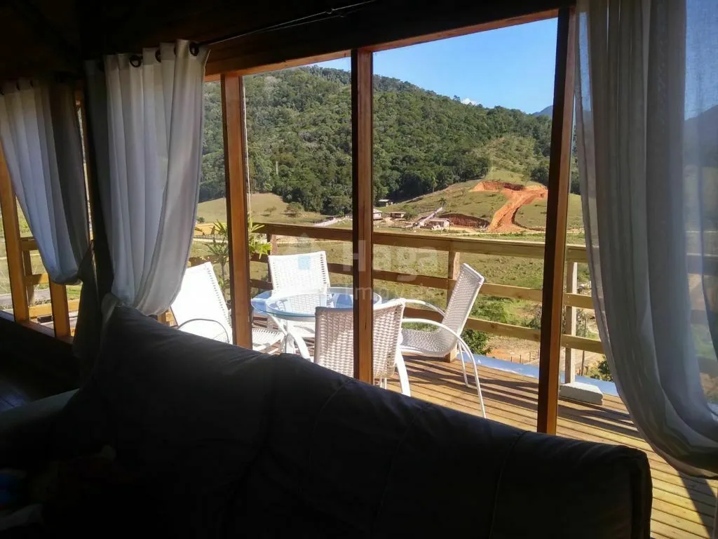 Chácara à venda de 912 m² em Tijucas, SC, Brasil