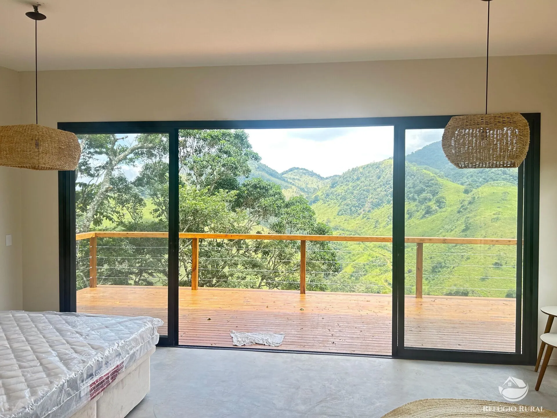 Small farm for sale of 5 acres in São José dos Campos, SP, Brazil