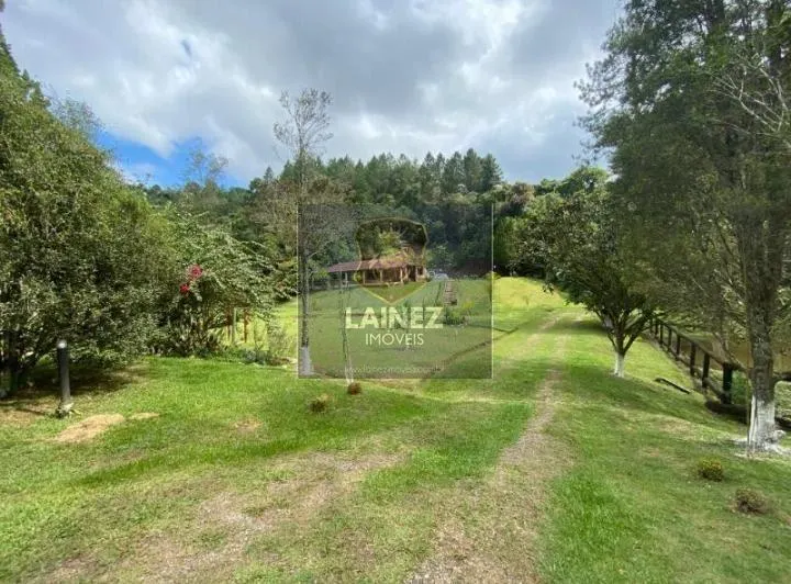 Sítio à venda de 8 ha em Juquitiba, SP, Brasil