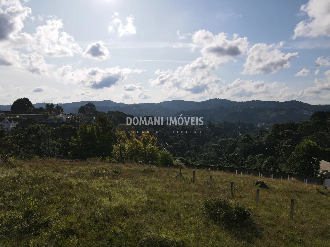 Terreno à venda de 1.160 m² em Campos do Jordão, SP, Brasil