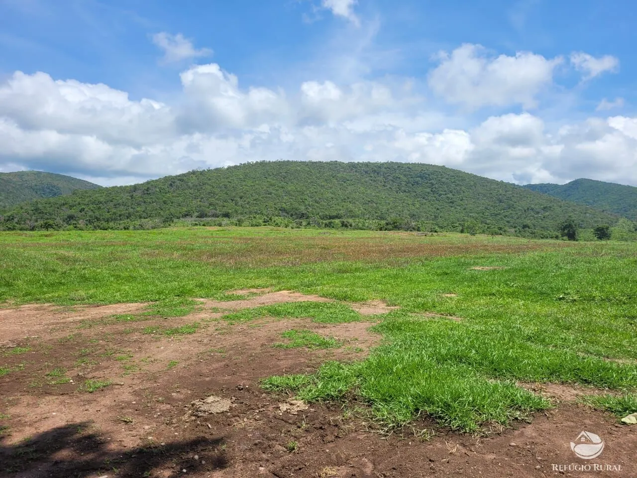 Fazenda à venda de 1.540 ha em Acorizal, MT, Brasil