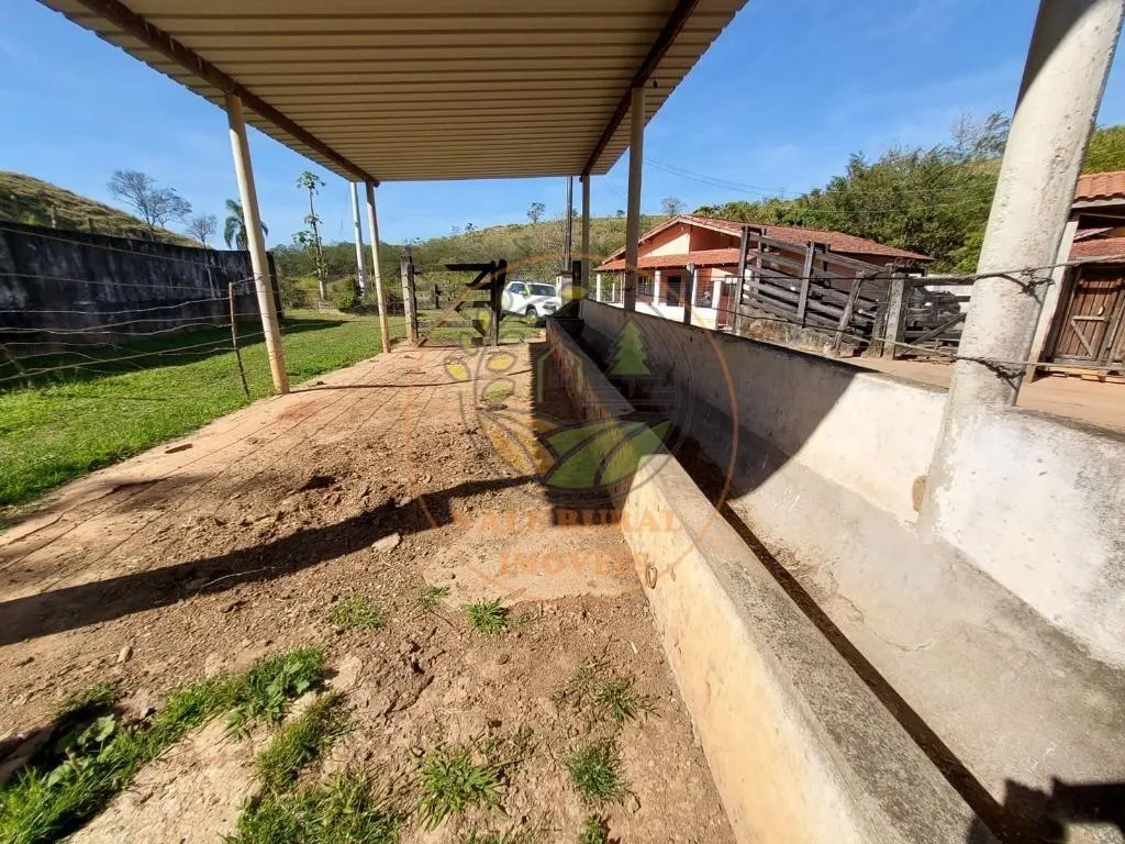 Sítio à venda de 25 ha em Cachoeira Paulista, SP, Brasil