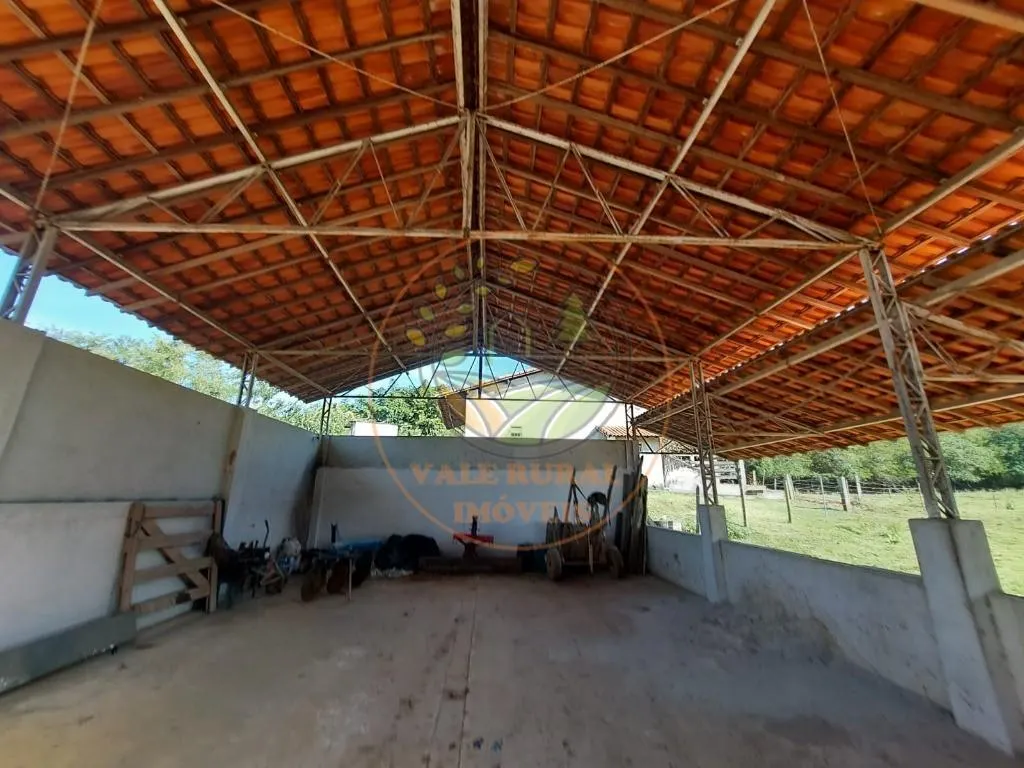 Sítio à venda de 25 ha em Cachoeira Paulista, SP, Brasil