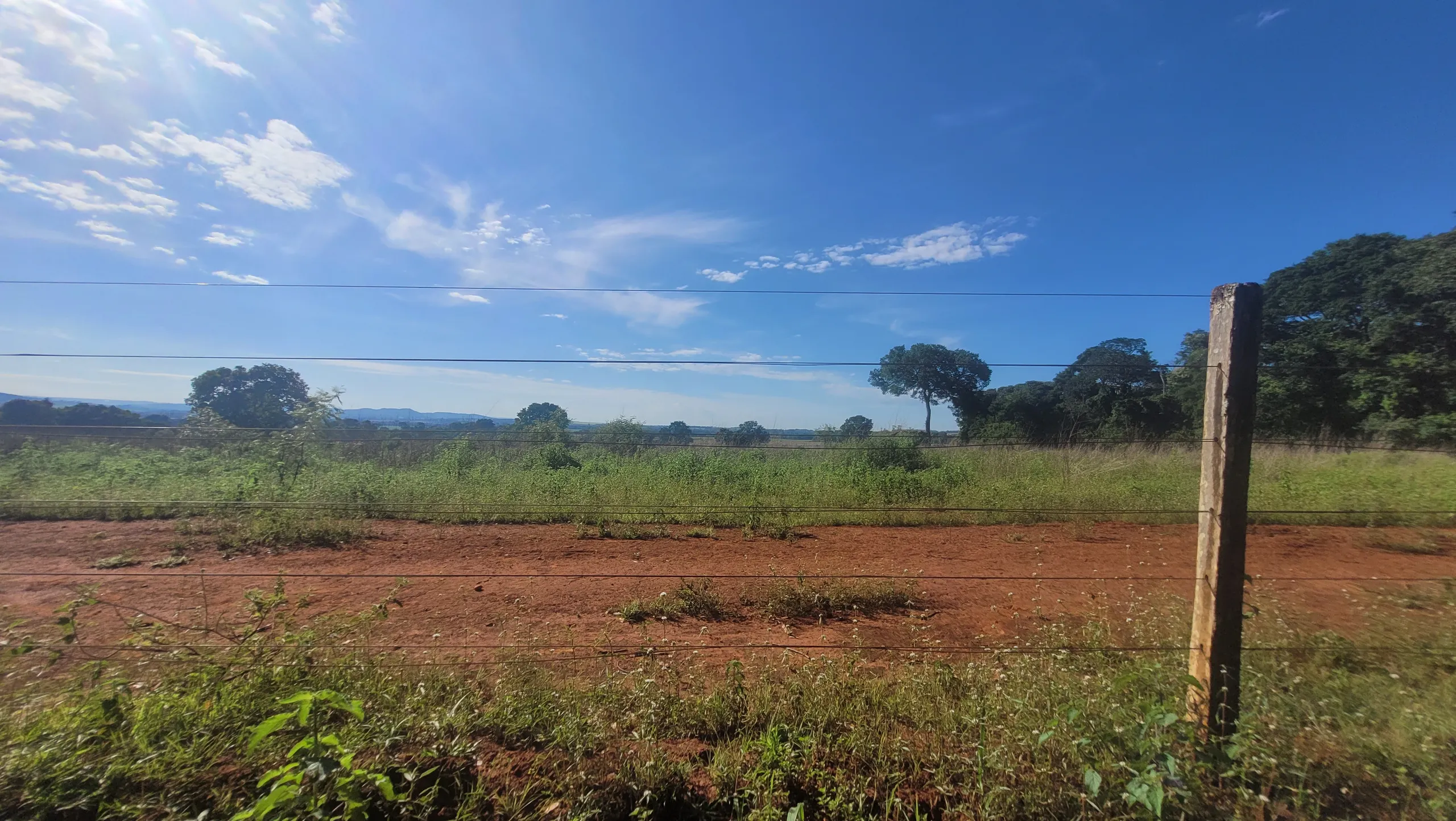 Fazenda à venda de 3.429 ha em Oliveira dos Brejinhos, BA, Brasil