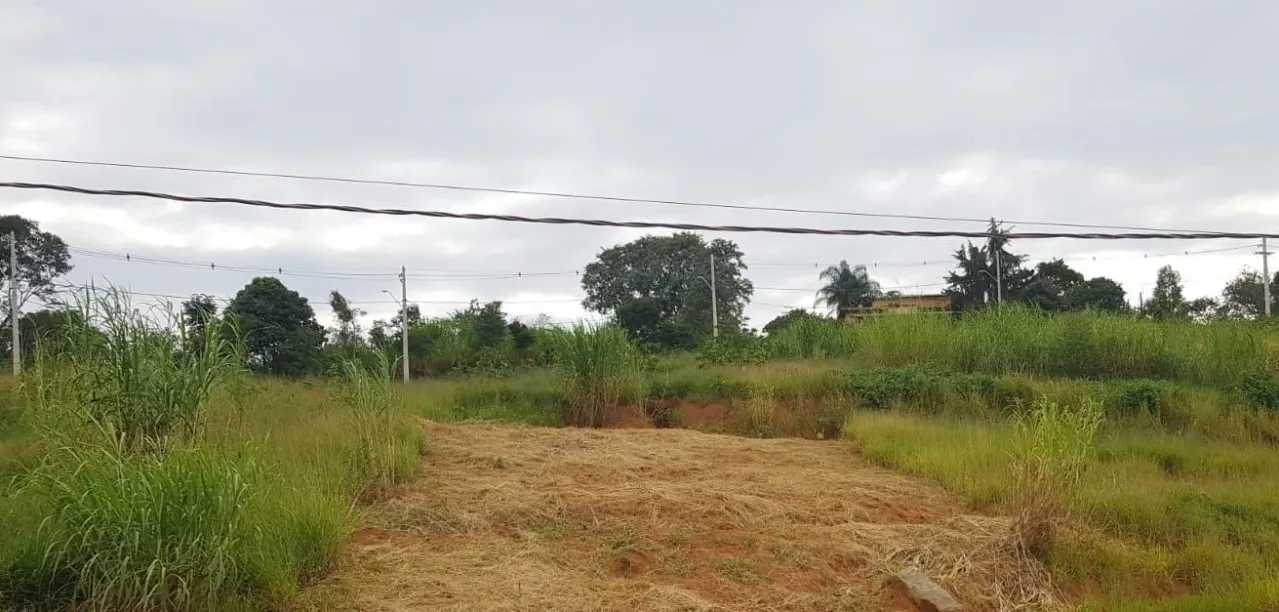 Terreno à venda de 280 m² em Atibaia, SP, Brasil