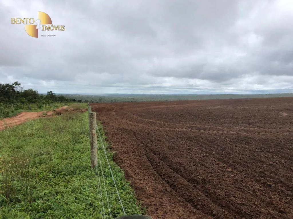 Fazenda à venda de 7.000 ha em Cerejeiras, RO, Brasil