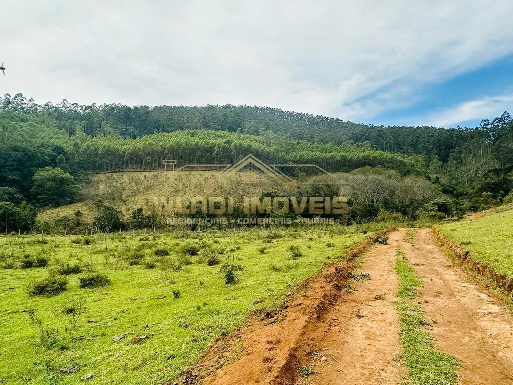 Fazenda à venda de 82 ha em Joanópolis, SP, Brasil