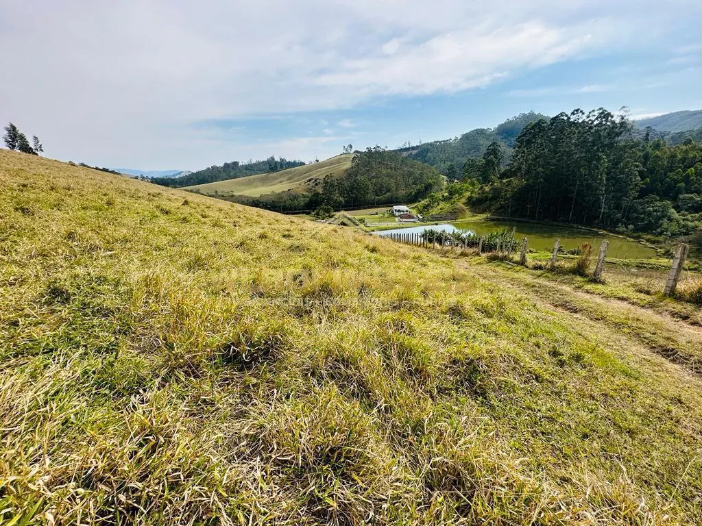Fazenda à venda de 82 ha em Joanópolis, SP, Brasil