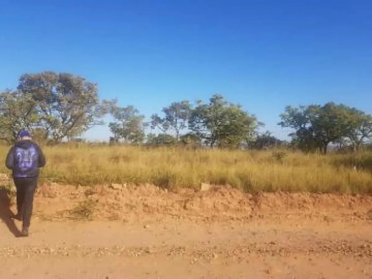 Chácara à venda de 200 m² em Botucatu, SP, Brasil