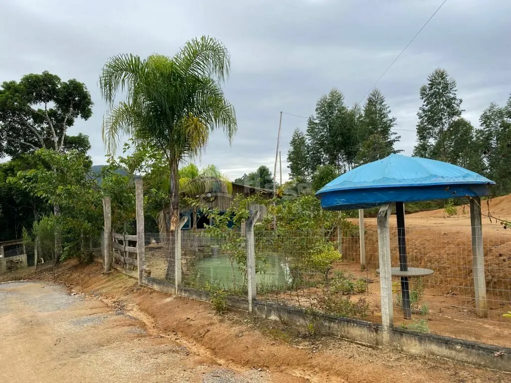 Fazenda à venda de 3.600 m² em Nova Trento, SC, Brasil