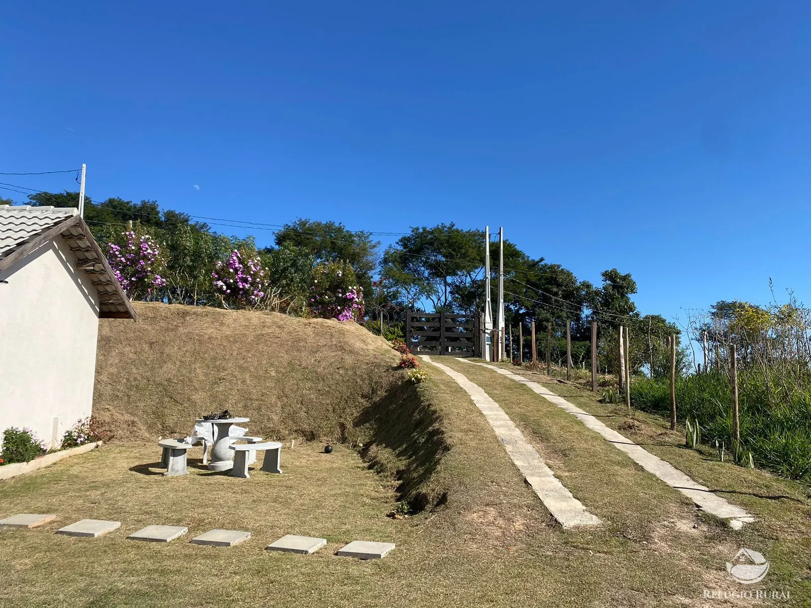 Country home for sale of 5 acres in Caçapava, SP, Brazil
