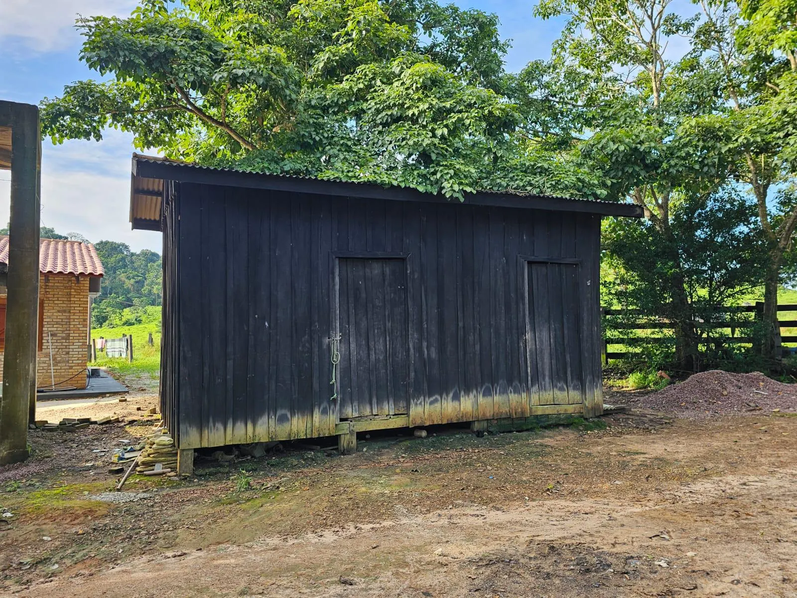 Fazenda à venda de 1.045 ha em Apiacás, MT, Brasil