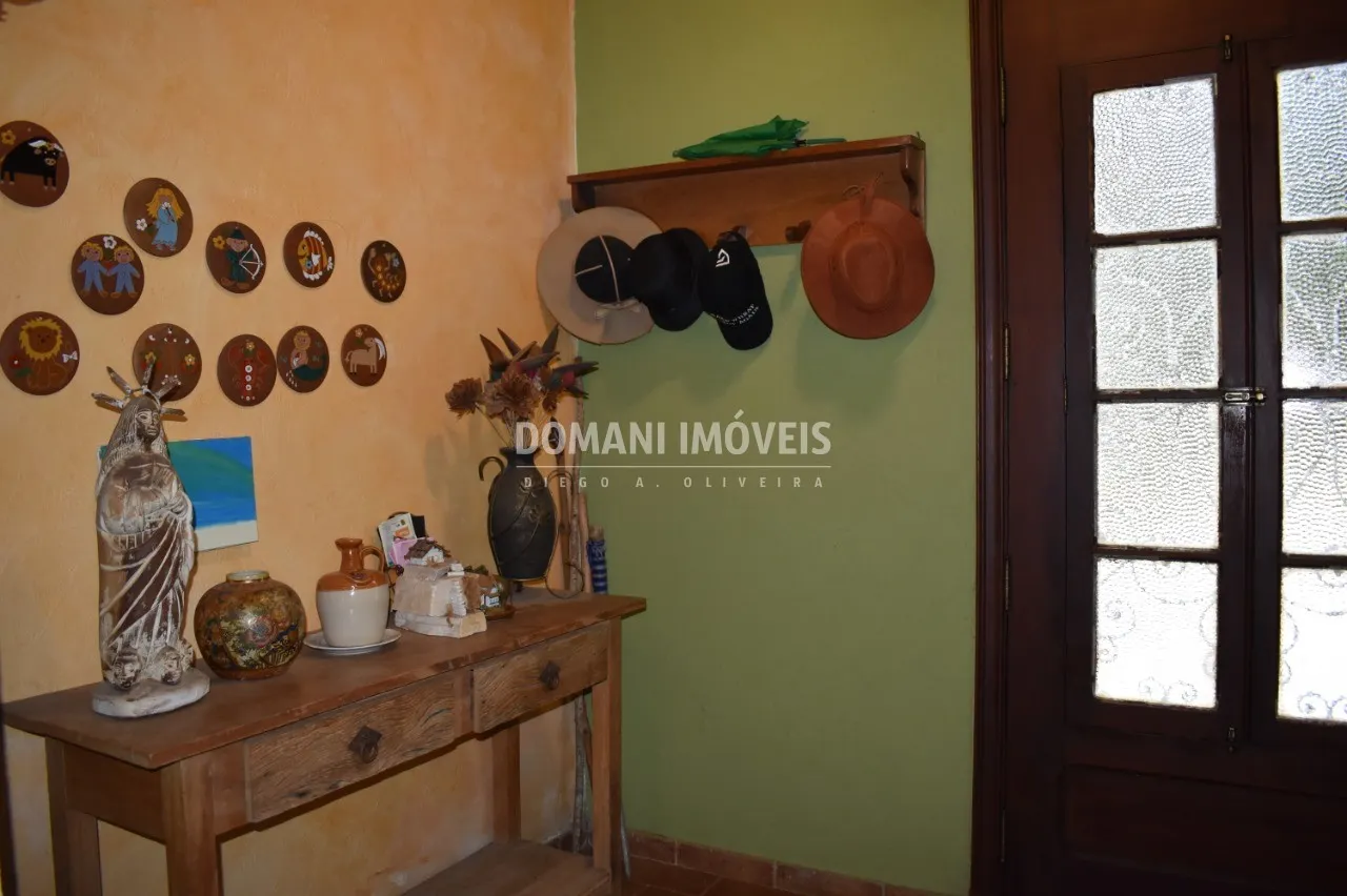 Casa à venda de 2.220 m² em Campos do Jordão, SP, Brasil