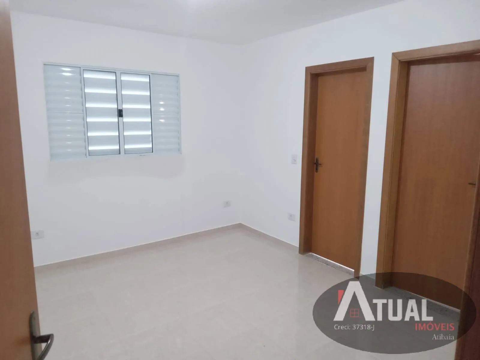 Casa à venda de 175 m² em Atibaia, SP, Brasil