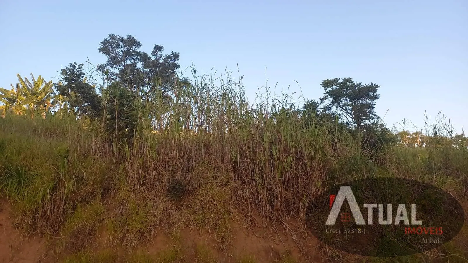 Terreno à venda de 357 m² em Atibaia, SP, Brasil